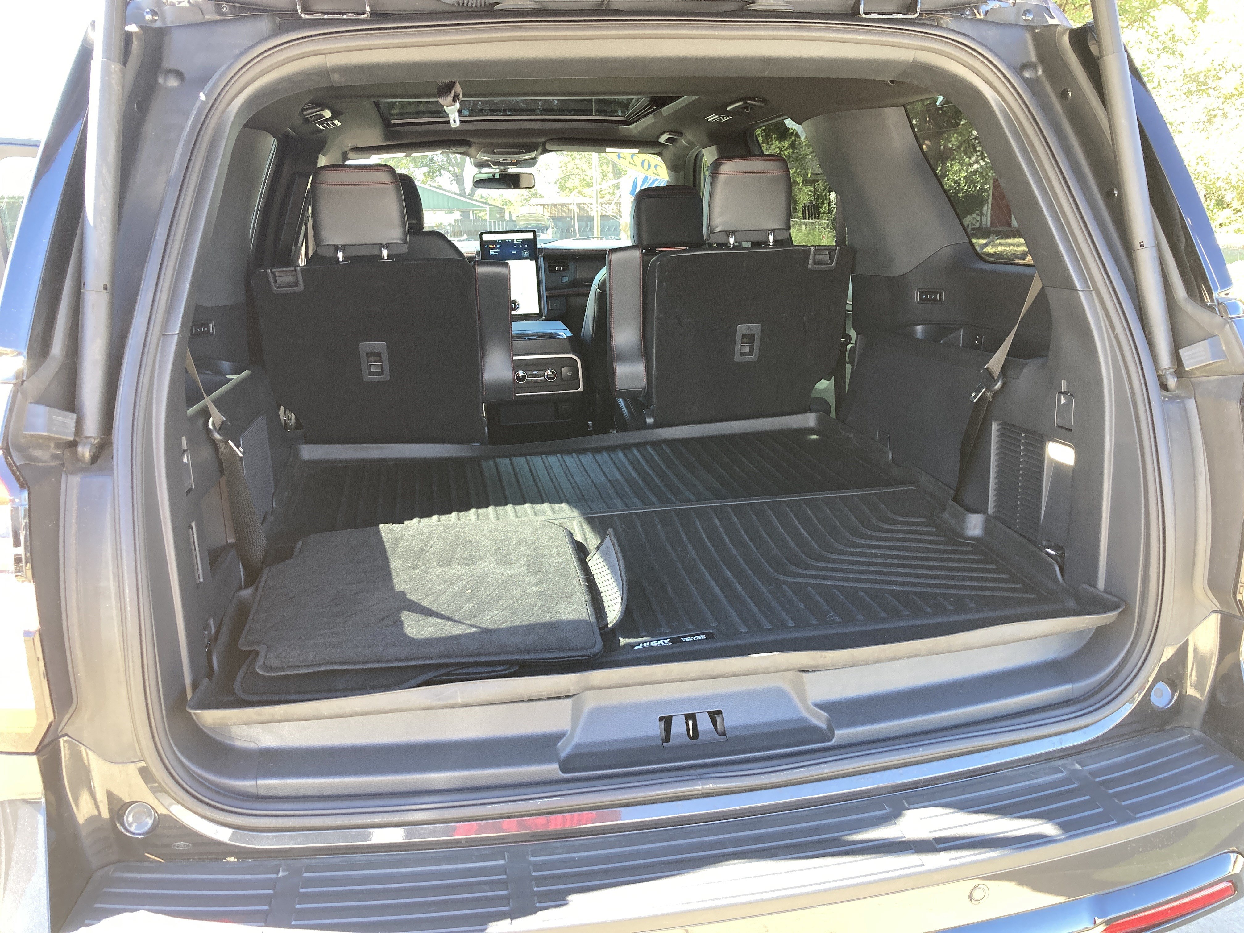 Used 2024 Ford Expedition Limited RWD image 19