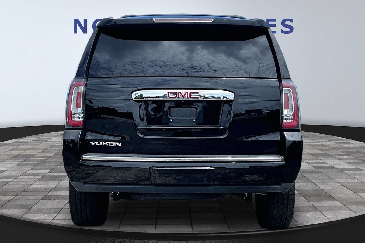 Used 2018 GMC Yukon Denali AWD/4WD image 5