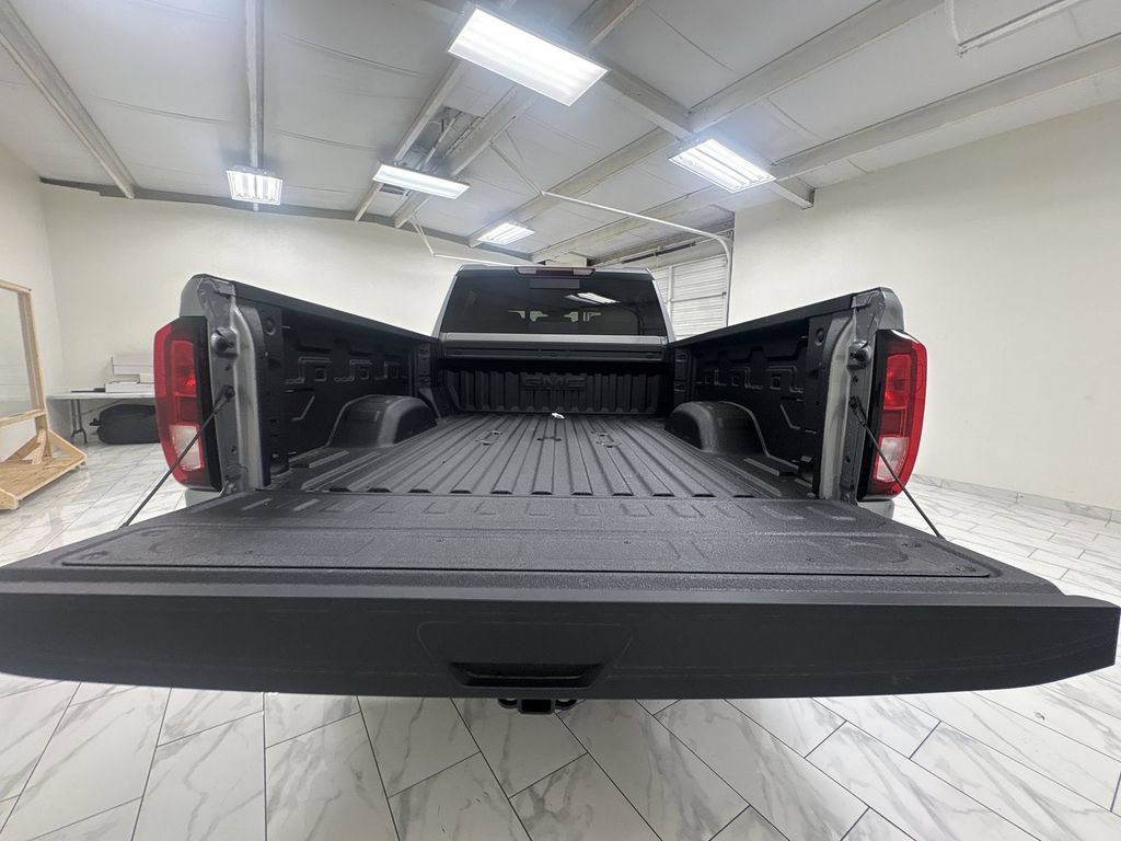 New 2026 GMC Sierra 2500 SLE w/ SLE Value Package; AWD/4WD image 27
