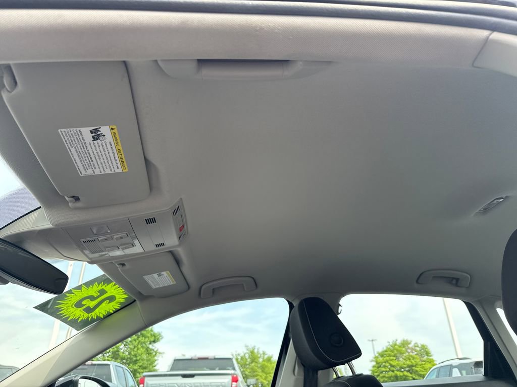 Used 2025 Volkswagen Jetta S FWD image 22