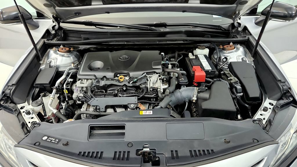 Used 2019 Toyota Camry XSE w/ Navigation Package FWD image 15