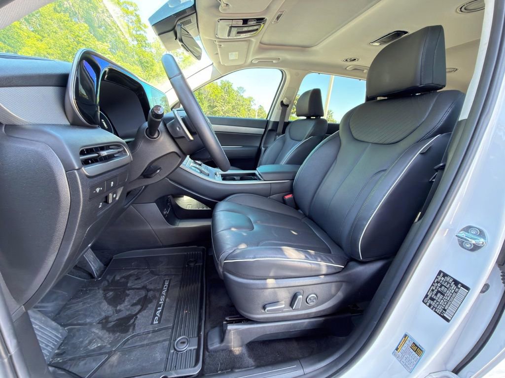 Used 2025 Hyundai Palisade SEL FWD image 11