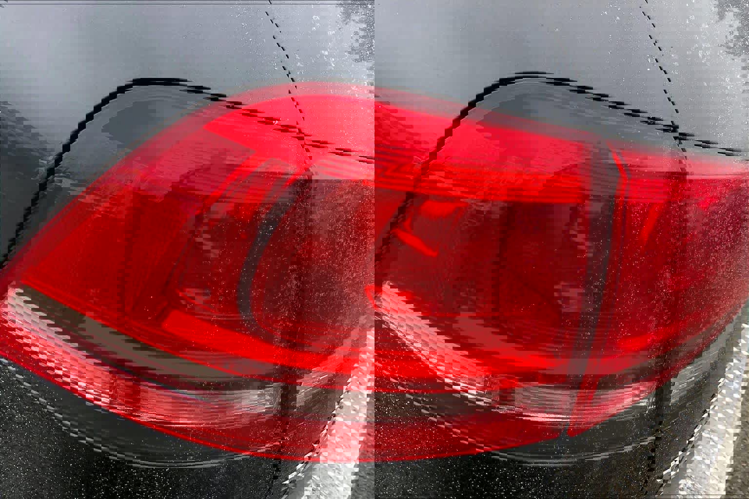 Used 2014 Volkswagen Touareg TDI image 29