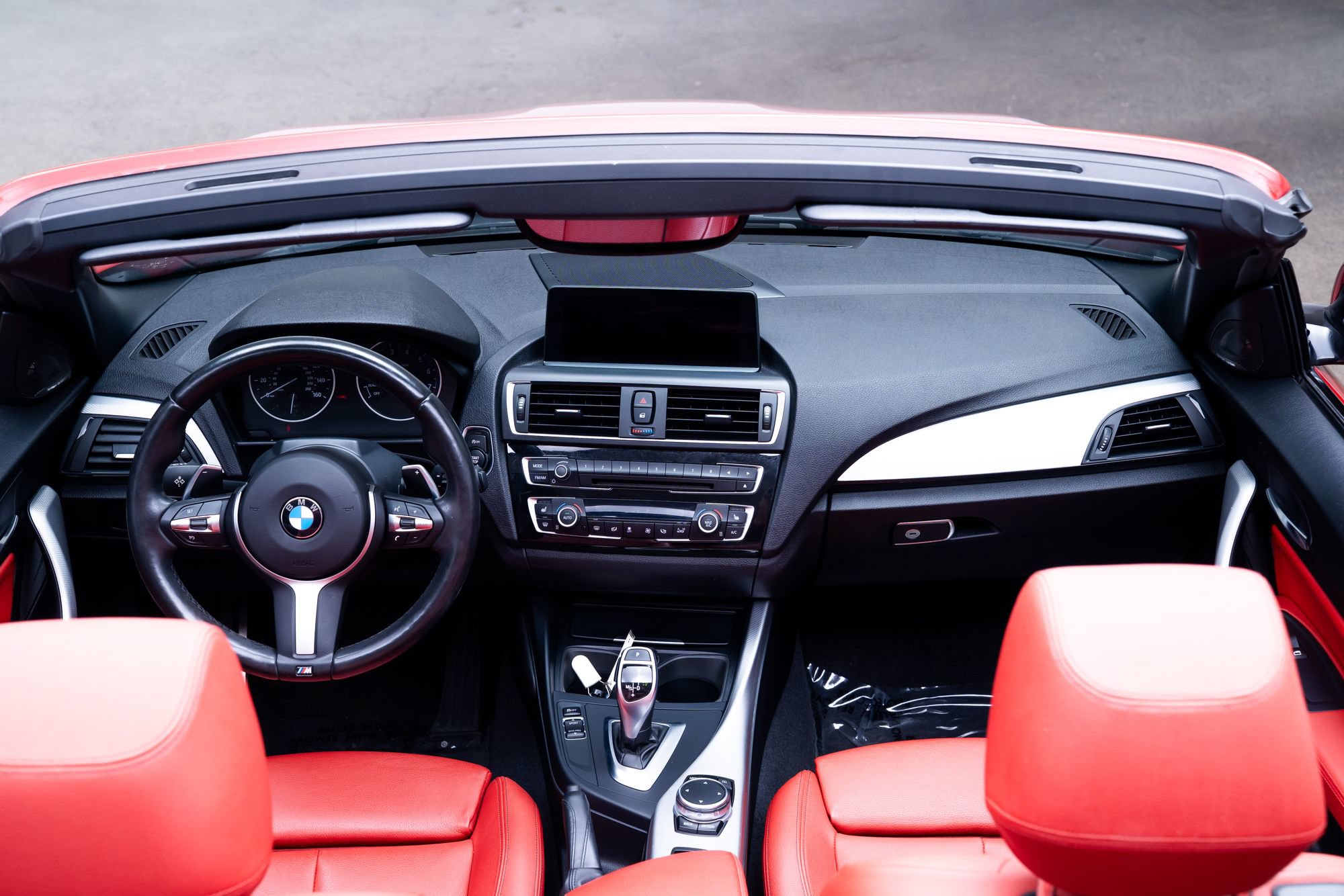 Used 2016 BMW M235i xDrive Convertible AWD/4WD image 9