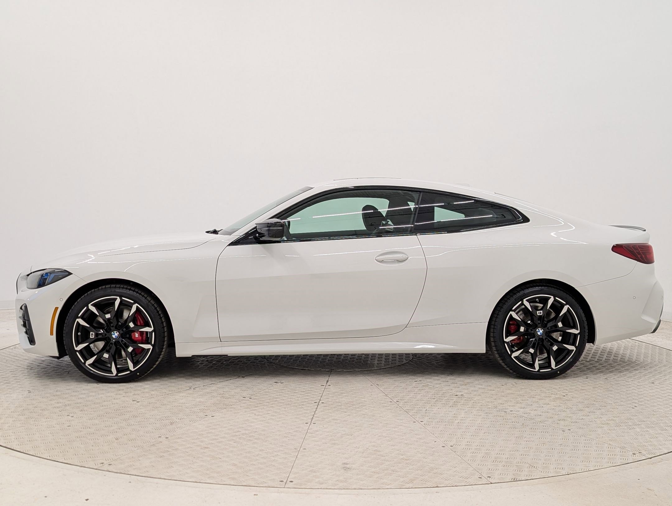 New 2026 BMW 440i xDrive Coupe AWD/4WD image 2
