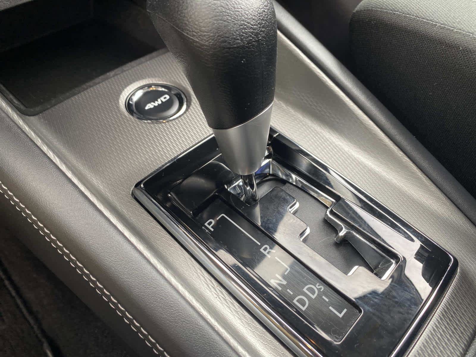 Used 2023 Mitsubishi Outlander Sport ES AWD/4WD image 14