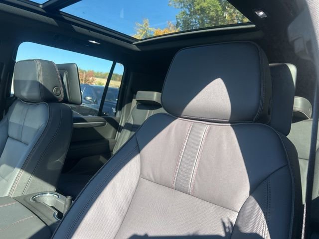 New 2026 Chevrolet Suburban RST w/ Advanced Technology Package image 9