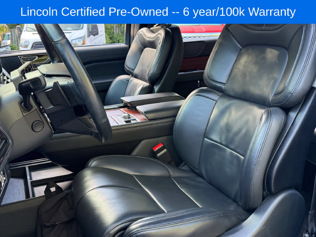 Certified 2024 Lincoln Navigator Premiere AWD/4WD image 24