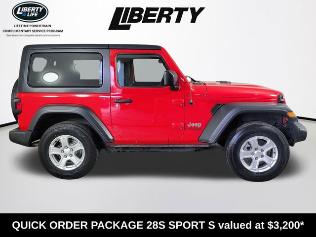 Used 2019 Jeep Wrangler Sport AWD/4WD image 2