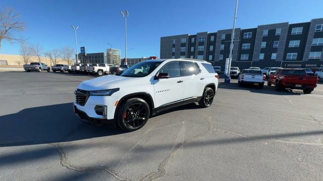 Used 2023 Chevrolet Traverse Premier w/ Redline Edition image 4