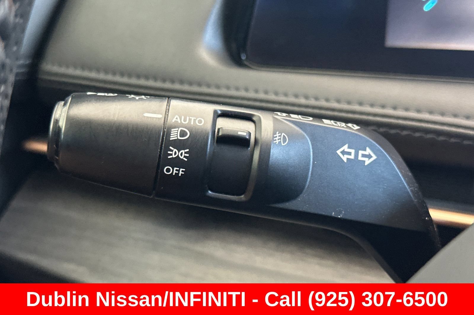Used 2023 Nissan Ariya FWD image 36