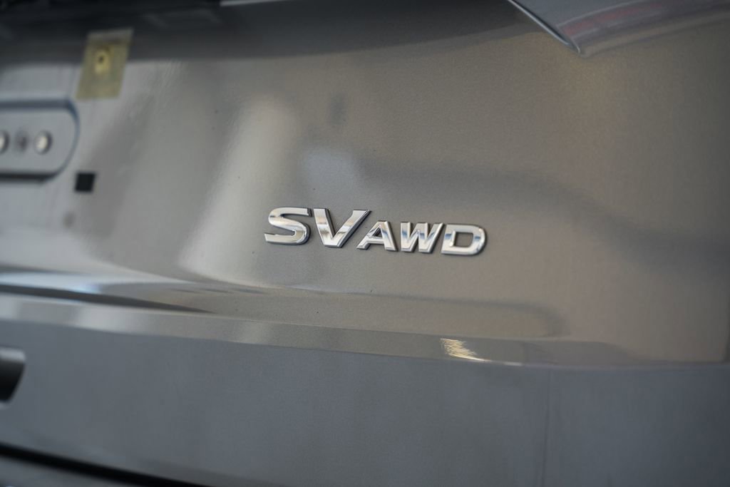 Used 2023 Nissan Rogue SV image 7
