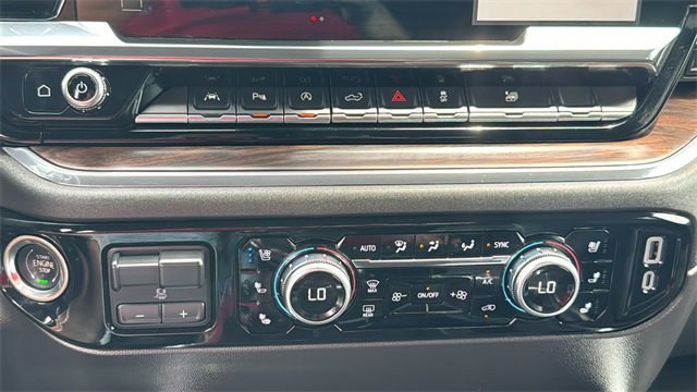 Used 2023 GMC Sierra 1500 SLT w/ SLT Premium Plus Package image 11