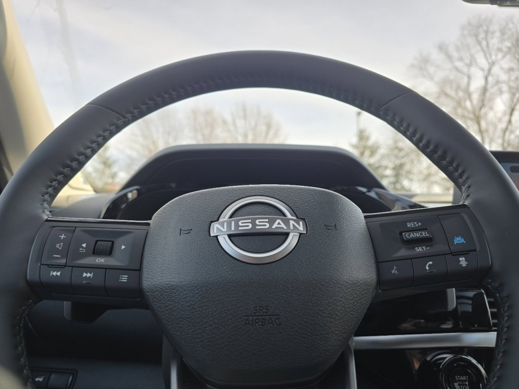 New 2026 Nissan Pathfinder SL image 16