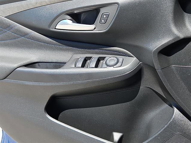 Certified 2025 Buick Envista Sport Touring w/ Convenience I Package FWD image 14