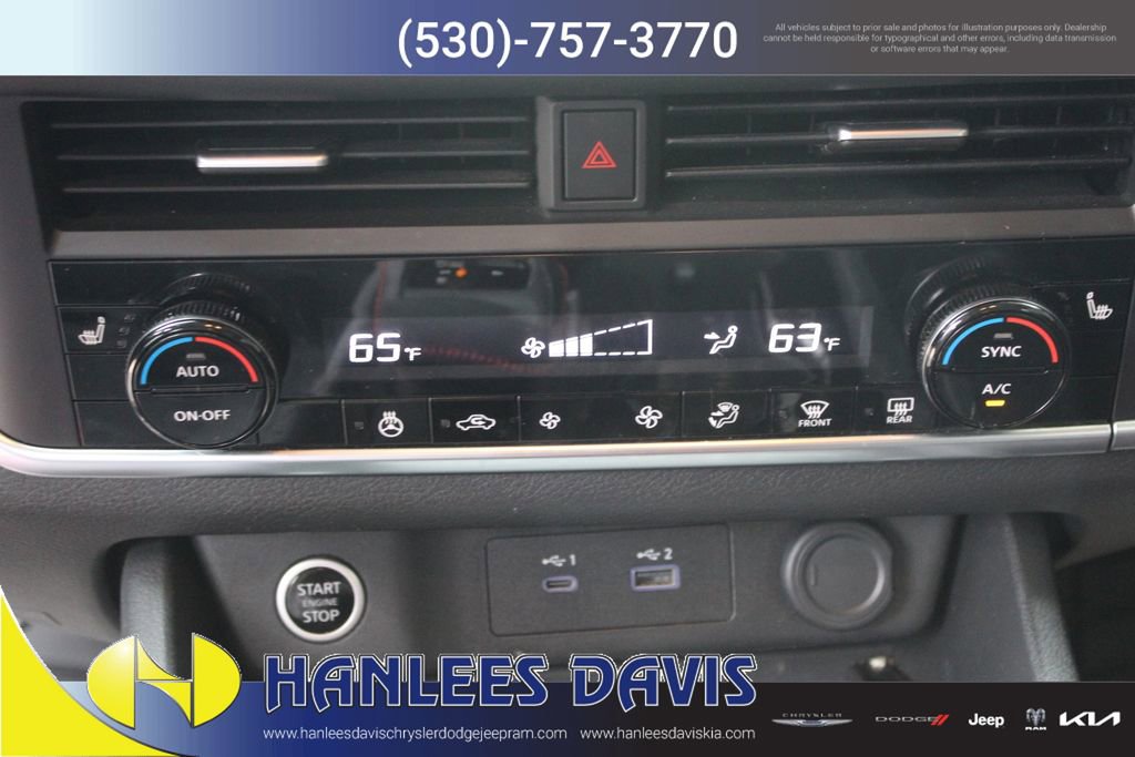 Used 2023 Nissan Rogue SV w/ SV Premium B Package FWD image 22