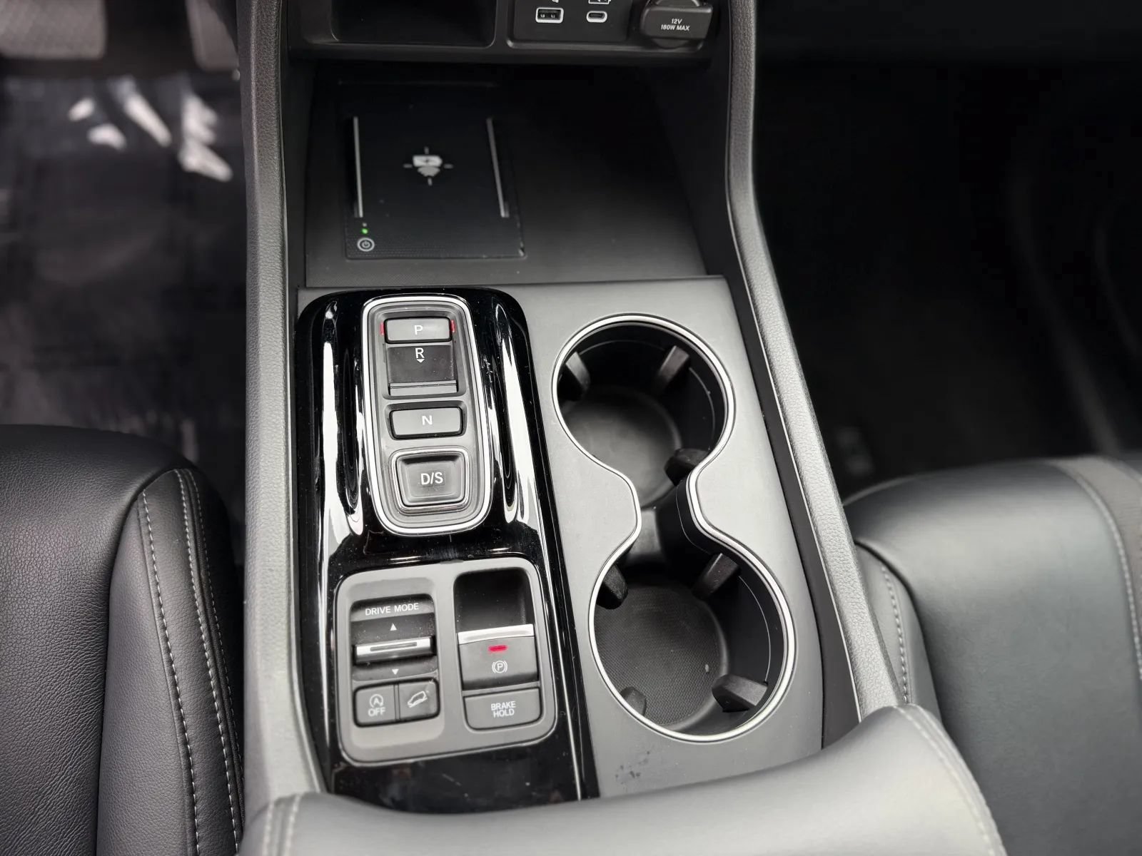 Used 2025 Honda Pilot Touring image 33
