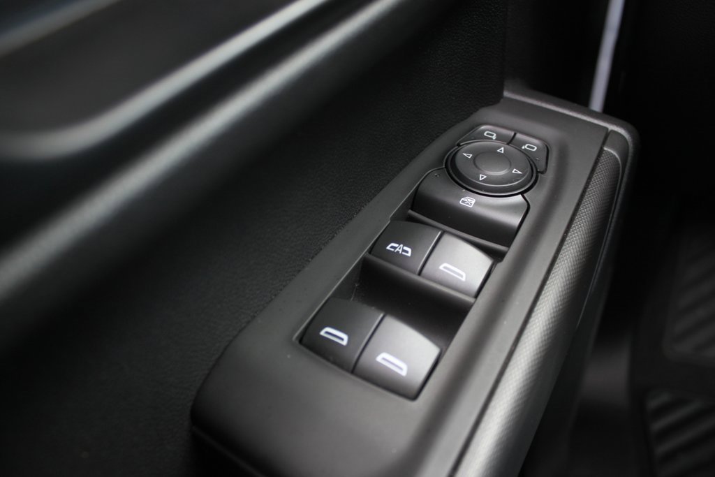 Used 2022 Chevrolet Silverado 1500 Custom image 13