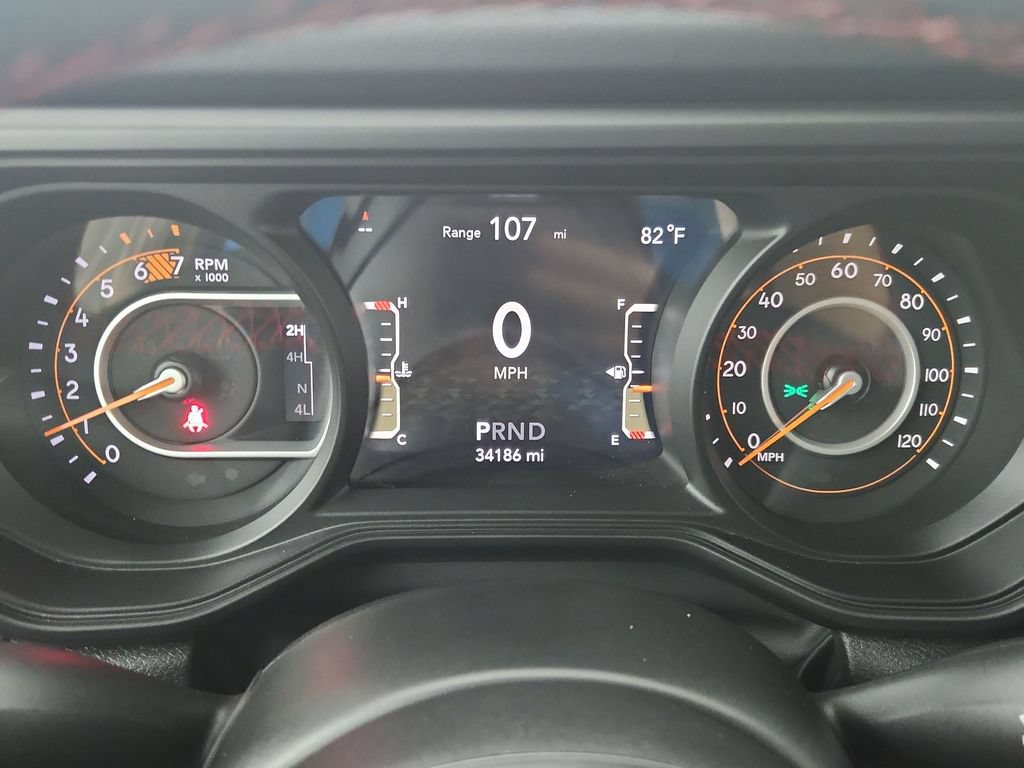 Used 2025 Jeep Wrangler Unlimited Rubicon AWD/4WD image 26