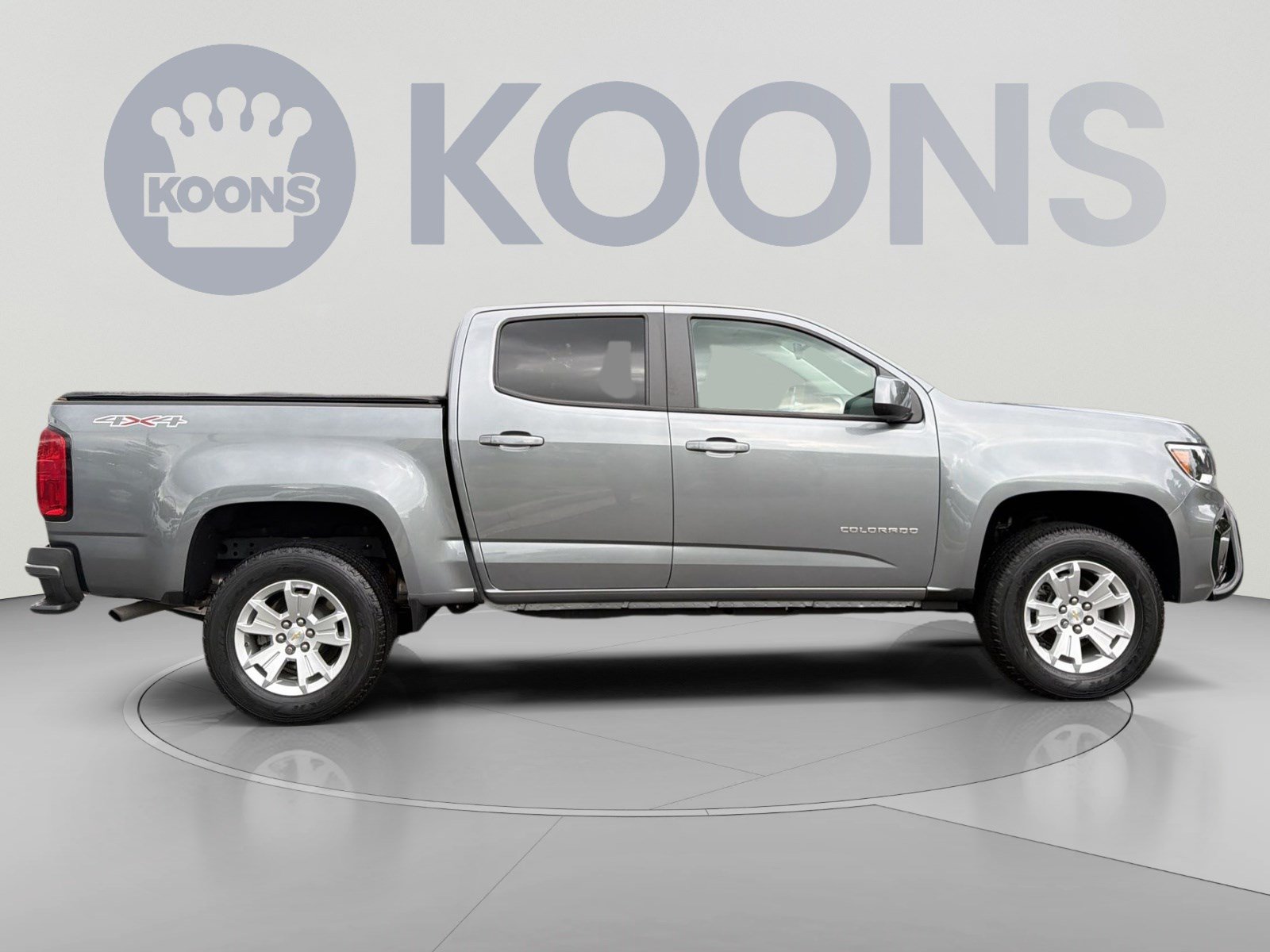 Used 2022 Chevrolet Colorado LT w/ LT Convenience Package AWD/4WD image 8