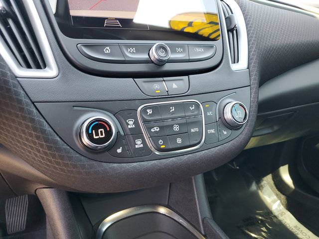 Used 2023 Chevrolet Malibu LT image 28