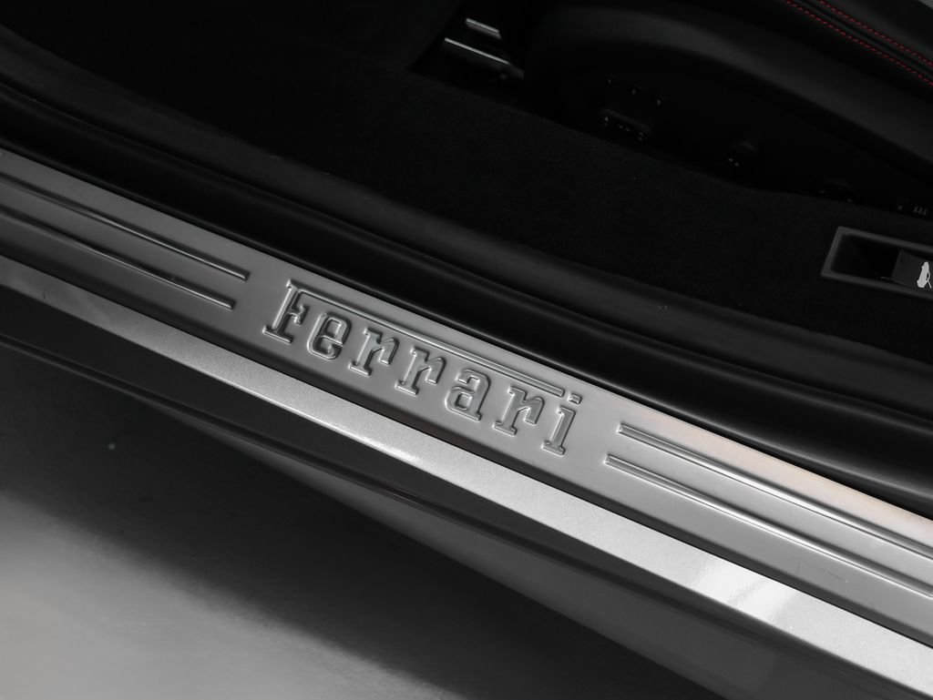 Certified 2018 Ferrari 488 GTB RWD image 43