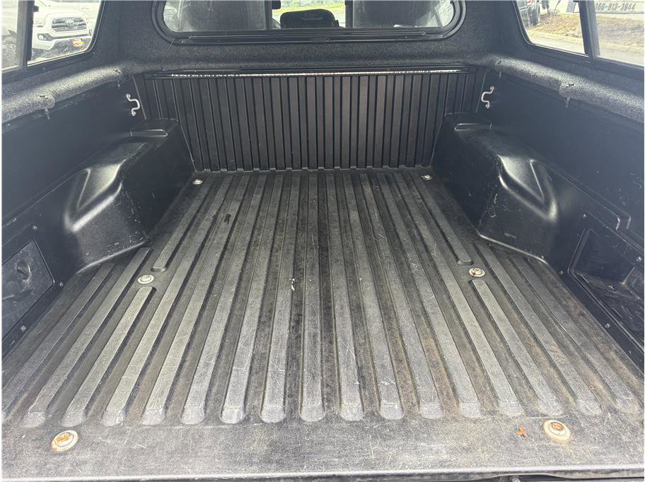 Used 2013 Toyota Tacoma 2WD Double Cab w/ SR5 Pkg image 12