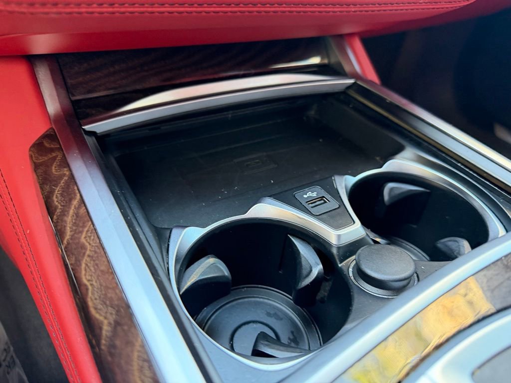 Used 2022 BMW 740i xDrive w/ M Sport Package image 25