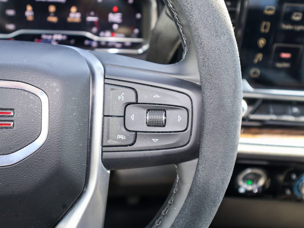 Used 2024 GMC Sierra 1500 Elevation image 19