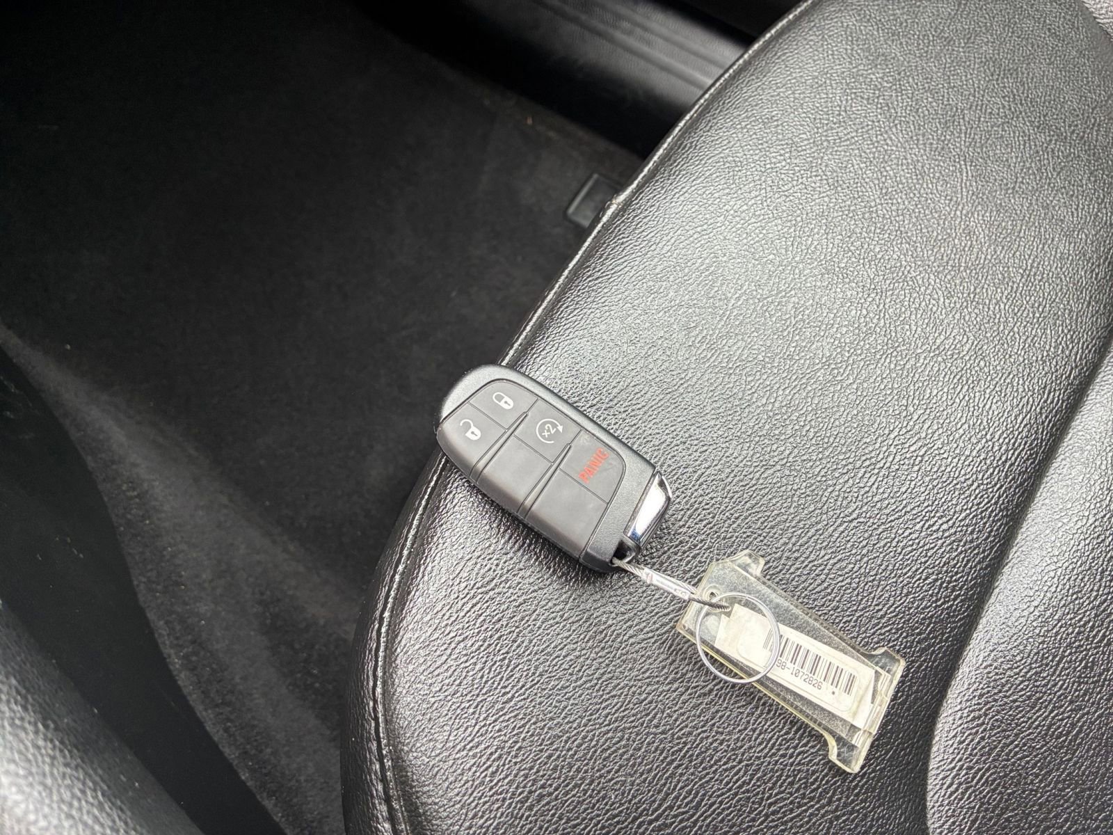 Used 2025 Jeep Compass Limited AWD/4WD image 21