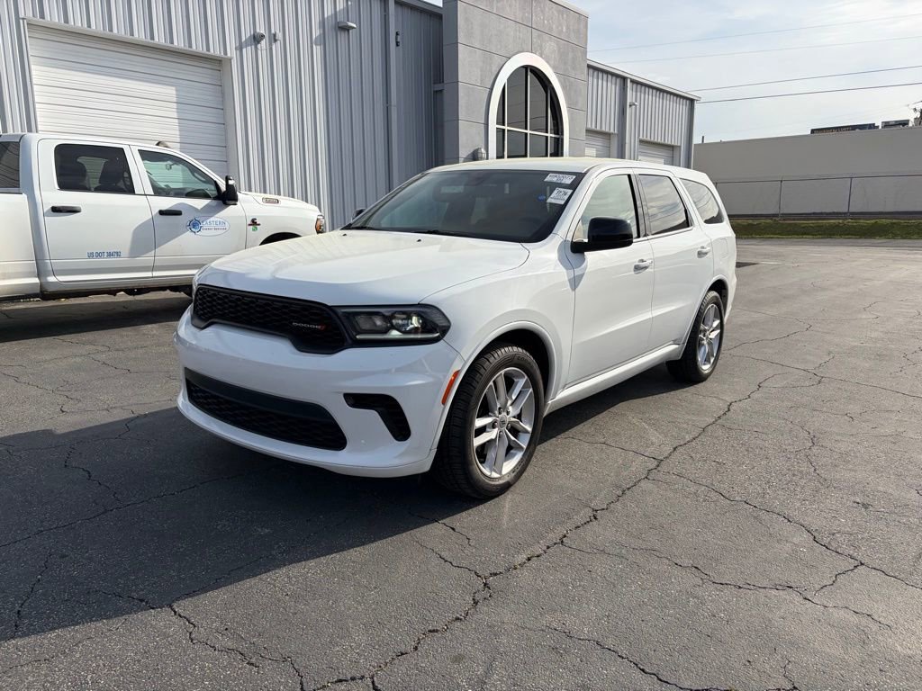 Used 2023 Dodge Durango GT image 3