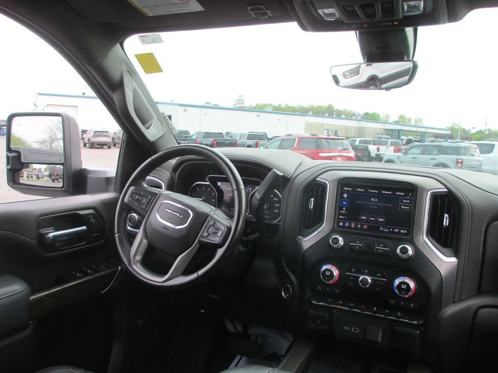 Used 2022 GMC Sierra 2500 Denali w/ Denali Ultimate Package image 30