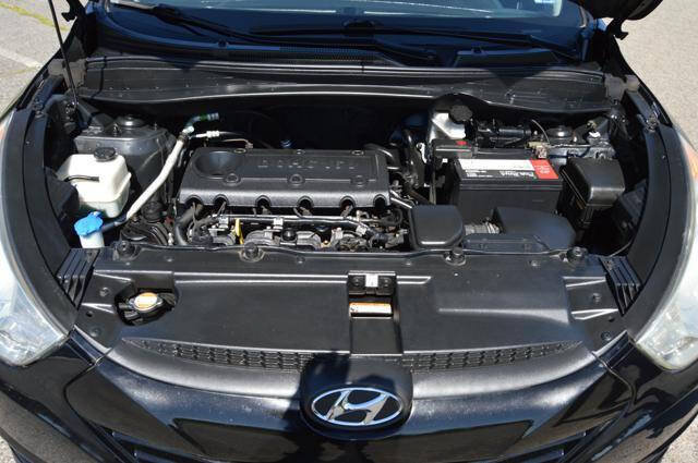 Used 2012 Hyundai Tucson GLS AWD/4WD image 31