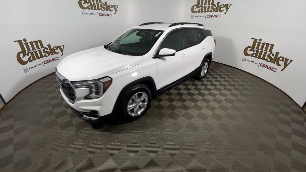 Certified 2024 GMC Terrain SLE w/ Driver Convenience Package FWD image 4