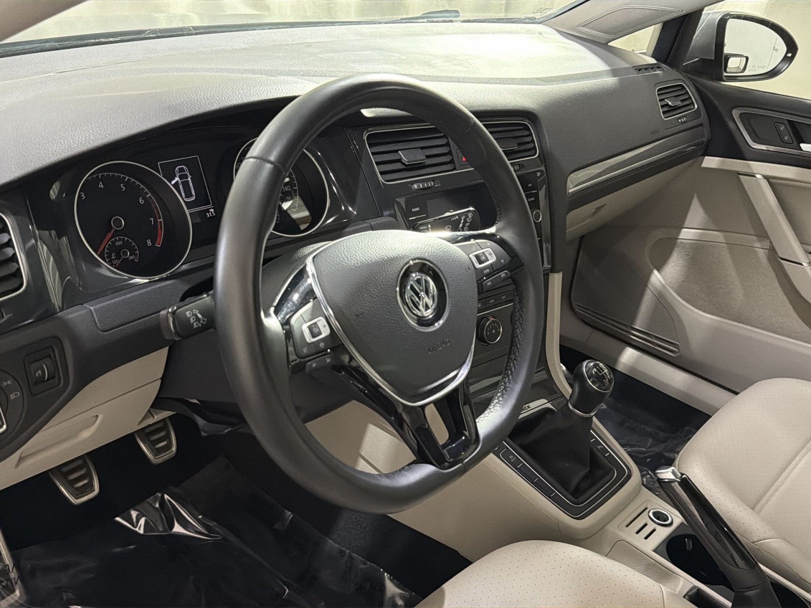 Used 2019 Volkswagen Golf Alltrack SE AWD/4WD image 20