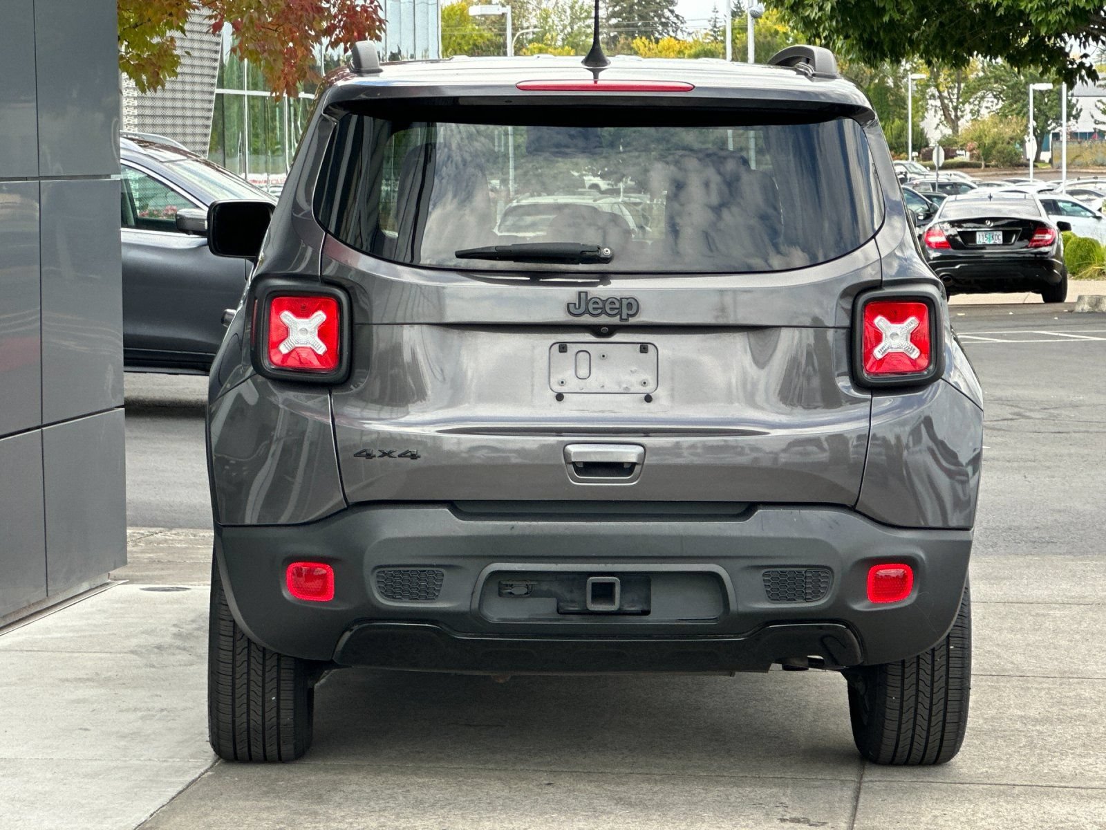 Used 2019 Jeep Renegade Altitude w/ Quick Order Package 2XM AWD/4WD image 4