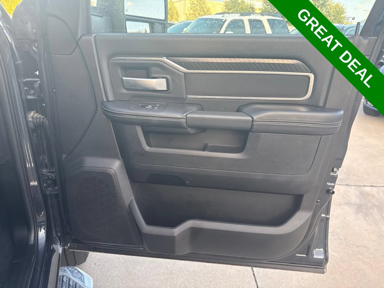 Used 2026 RAM 2500 Big Horn AWD/4WD image 9