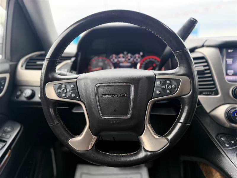Used 2015 GMC Yukon Denali AWD/4WD image 19