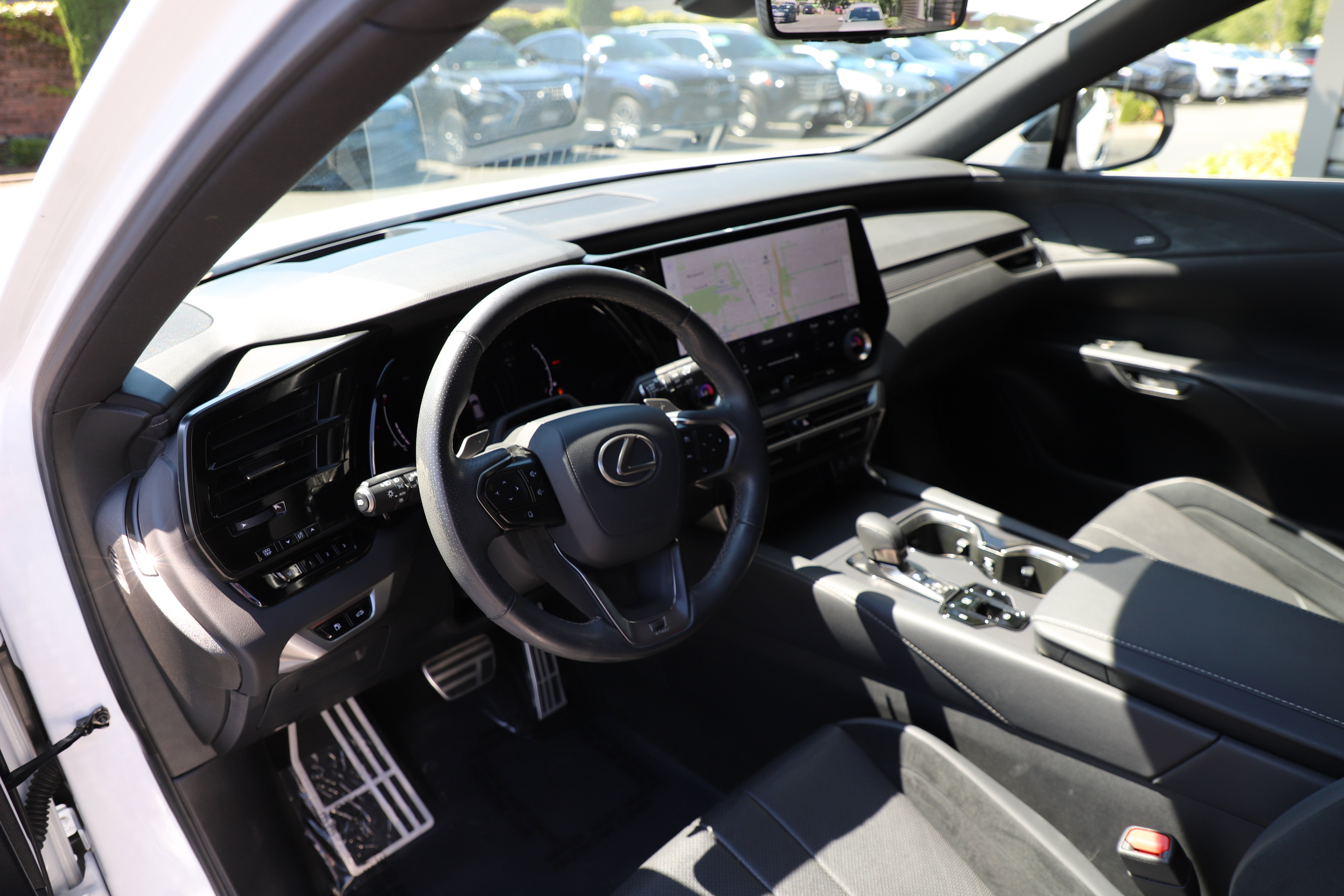 Used 2023 Lexus RX 500h F Sport w/ Accessory Package (Z1) AWD/4WD image 19