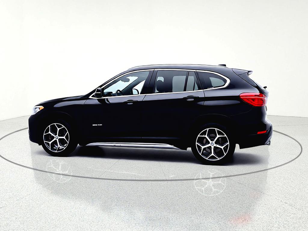 Used 2017 BMW X1 xDrive28i image 6