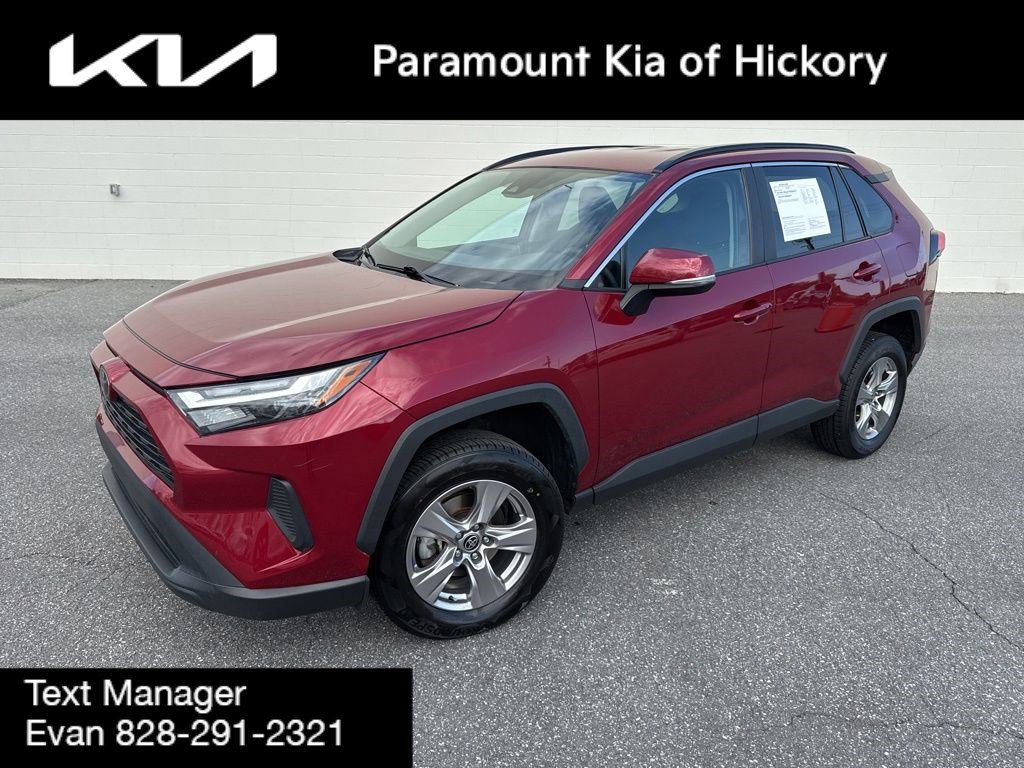 Used 2023 Toyota RAV4 XLE FWD image 1