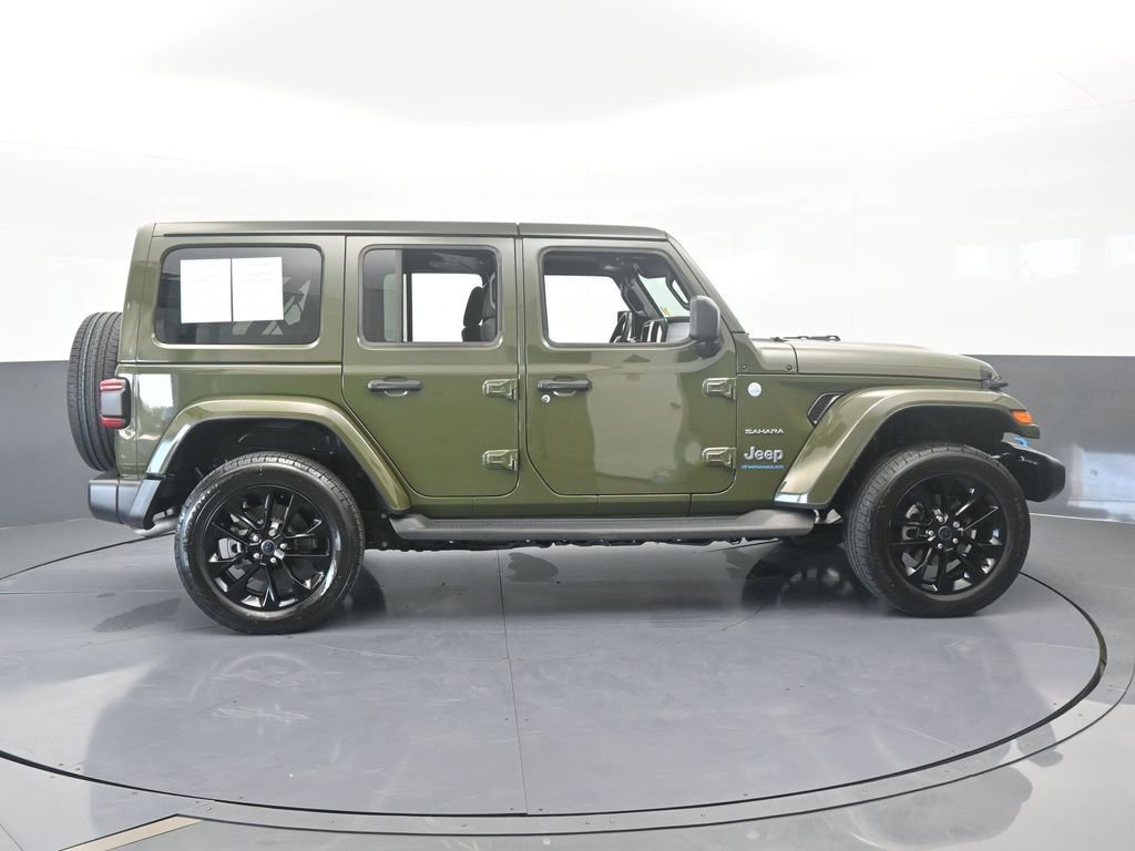 Used 2024 Jeep Wrangler Unlimited Sahara image 7