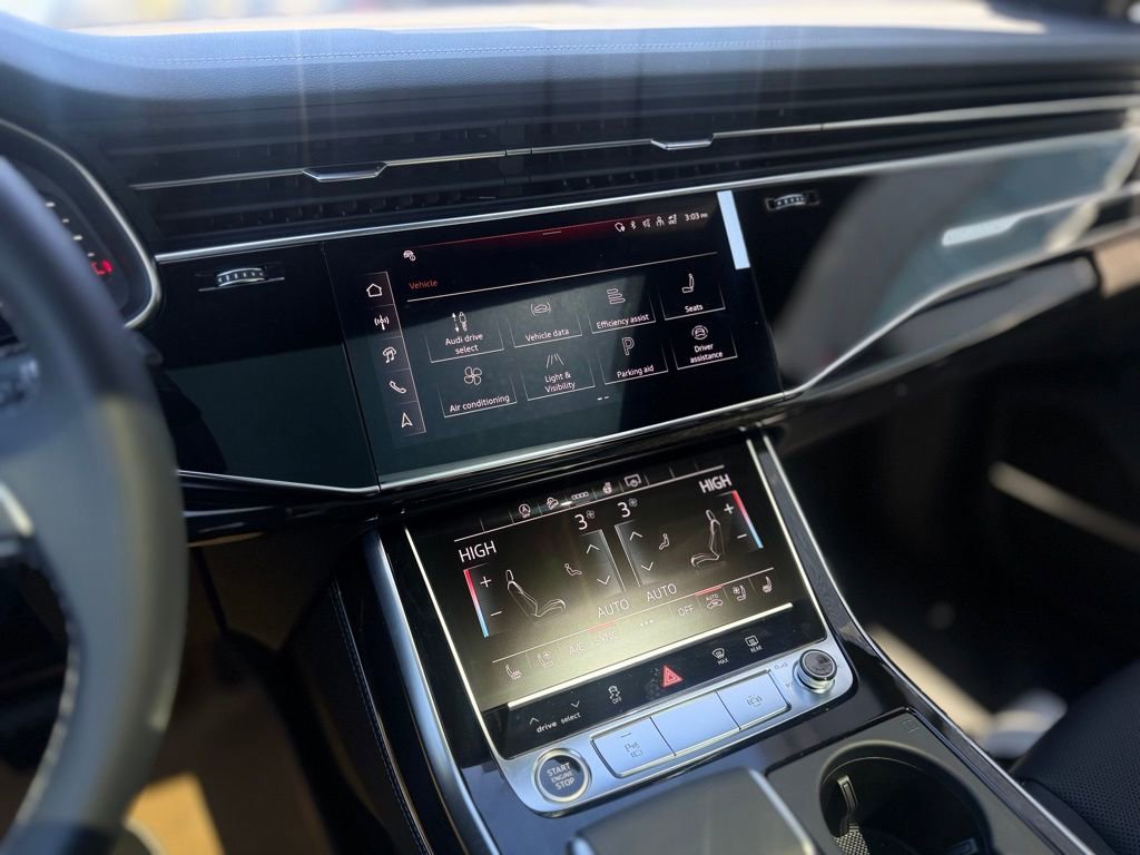 New 2026 Audi Q7 3.0T Premium Plus AWD/4WD image 16