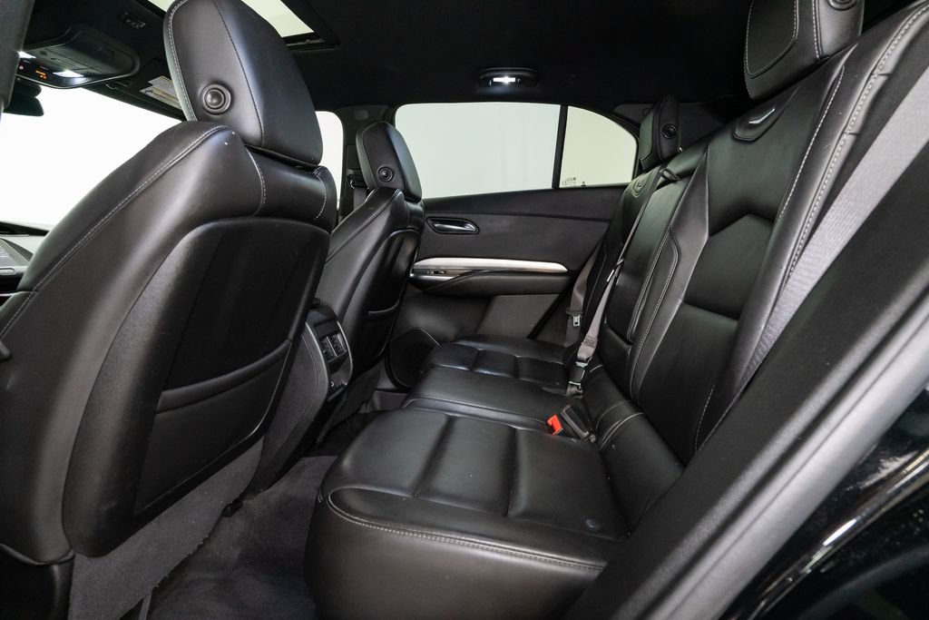 Used 2020 Cadillac XT4 Premium Luxury AWD/4WD image 21