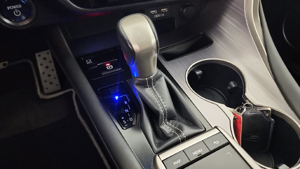 Used 2020 Lexus RX 450h F Sport w/ Accessory Package AWD/4WD image 28