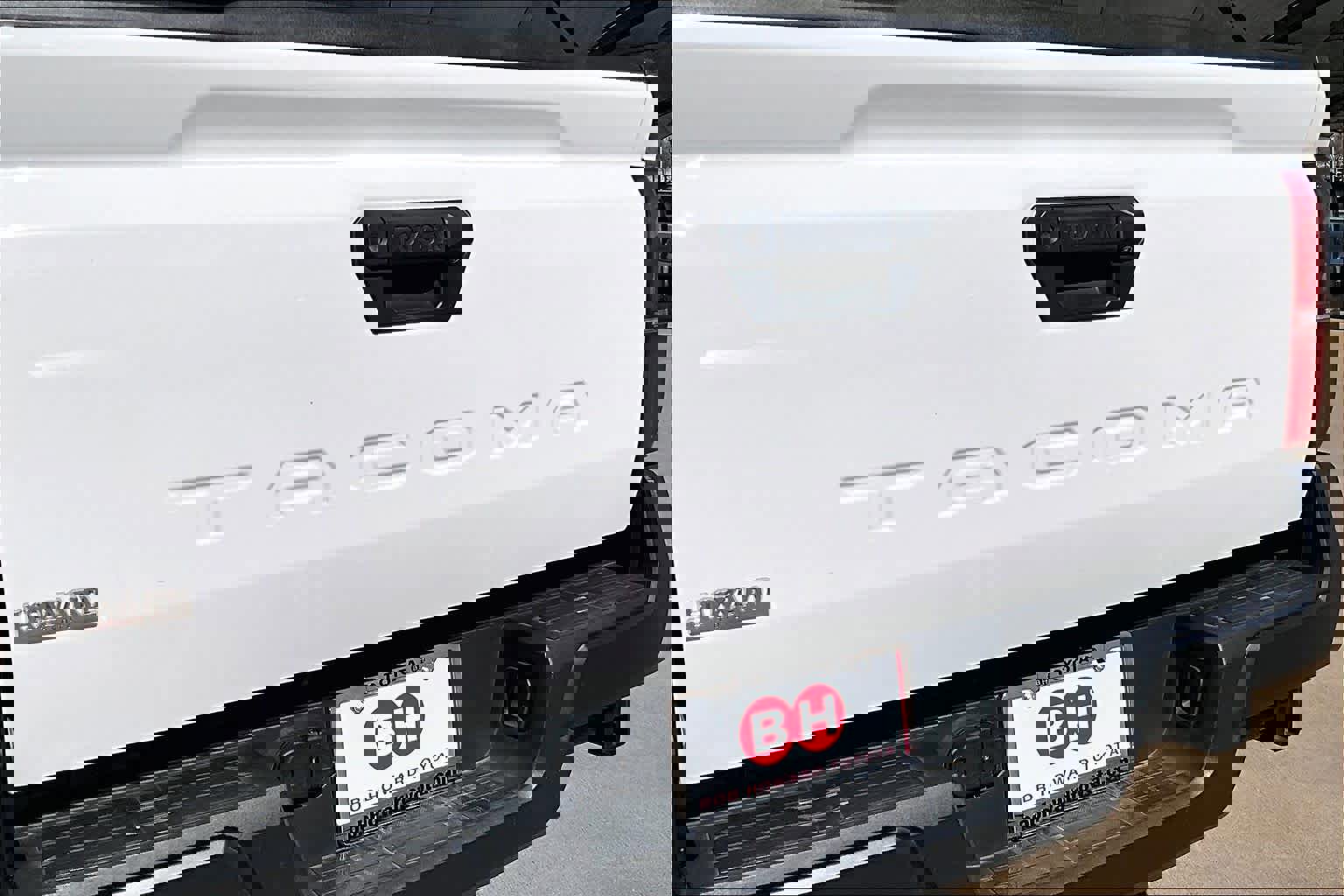 Used 2024 Toyota Tacoma SR image 28