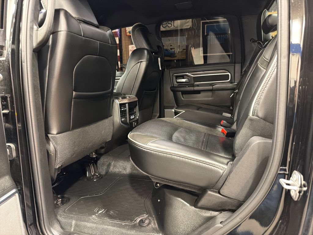 Used 2026 RAM 3500 Big Horn w/ Laramie Trim Package AWD/4WD image 16