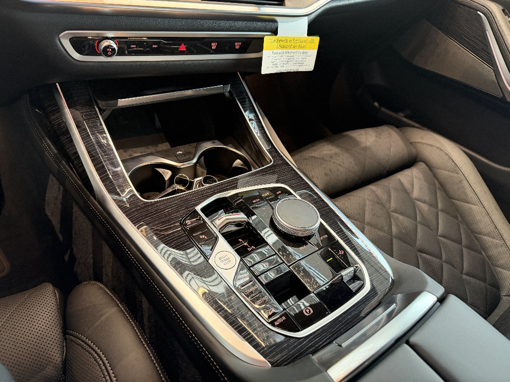 New 2027 BMW X7 xDrive40i AWD/4WD image 10