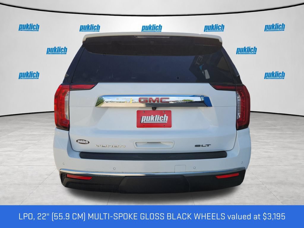 Certified 2022 GMC Yukon XL SLT w/ SLT Premium Package AWD/4WD image 5