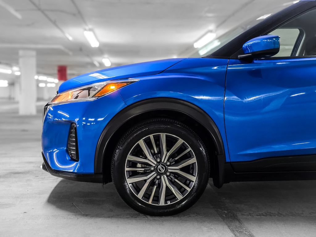 Used 2021 Nissan Kicks SV FWD image 15